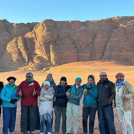 Hotel Bedouin Future Camp Wadi Rum Esterno foto
