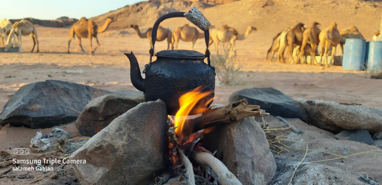 Hotel Bedouin Future Camp Wadi Rum Esterno foto