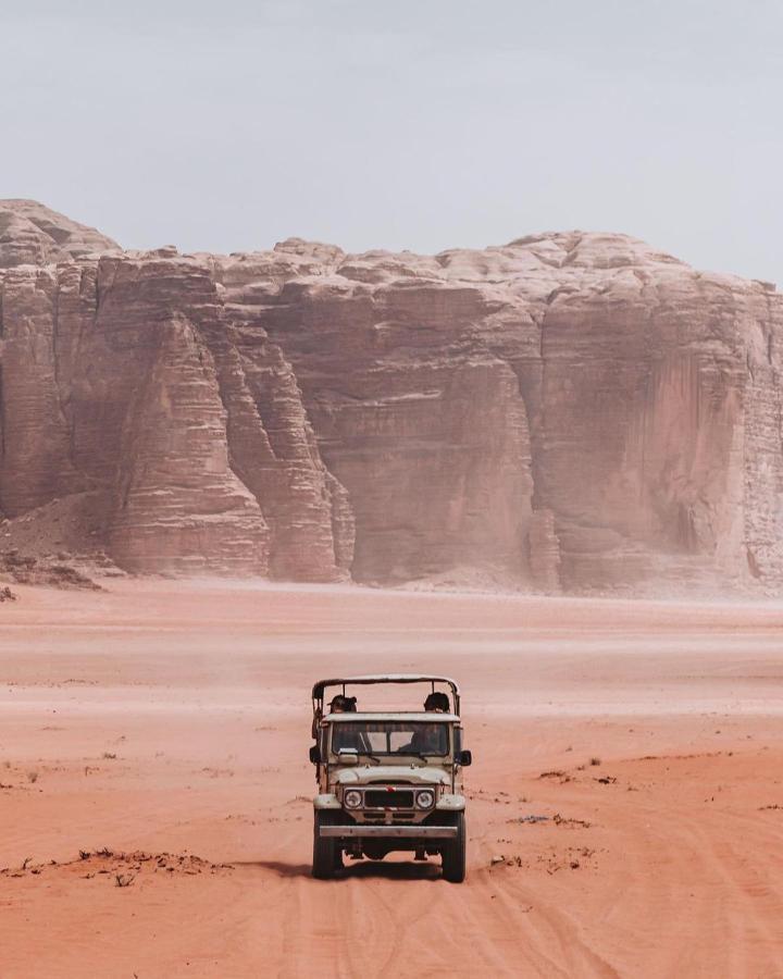 Hotel Bedouin Future Camp Wadi Rum Esterno foto