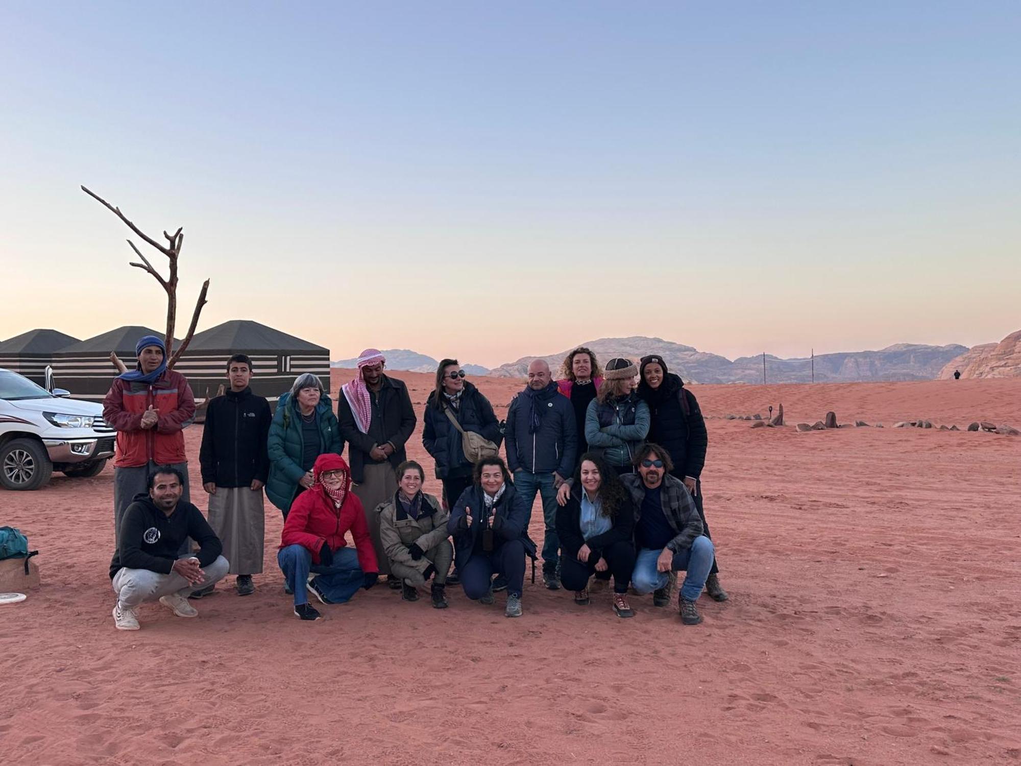 Hotel Bedouin Future Camp Wadi Rum Esterno foto
