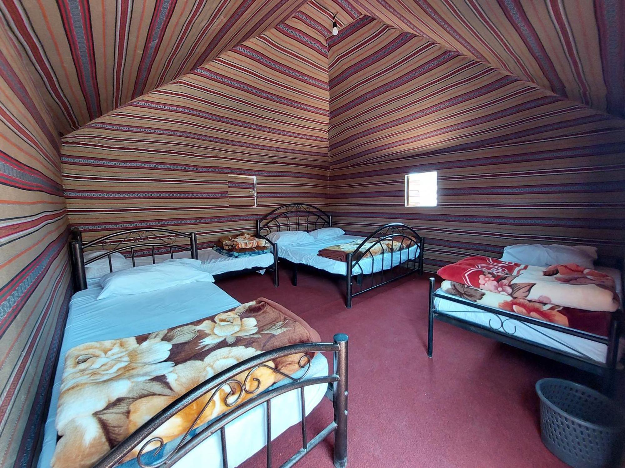 Hotel Bedouin Future Camp Wadi Rum Camera foto
