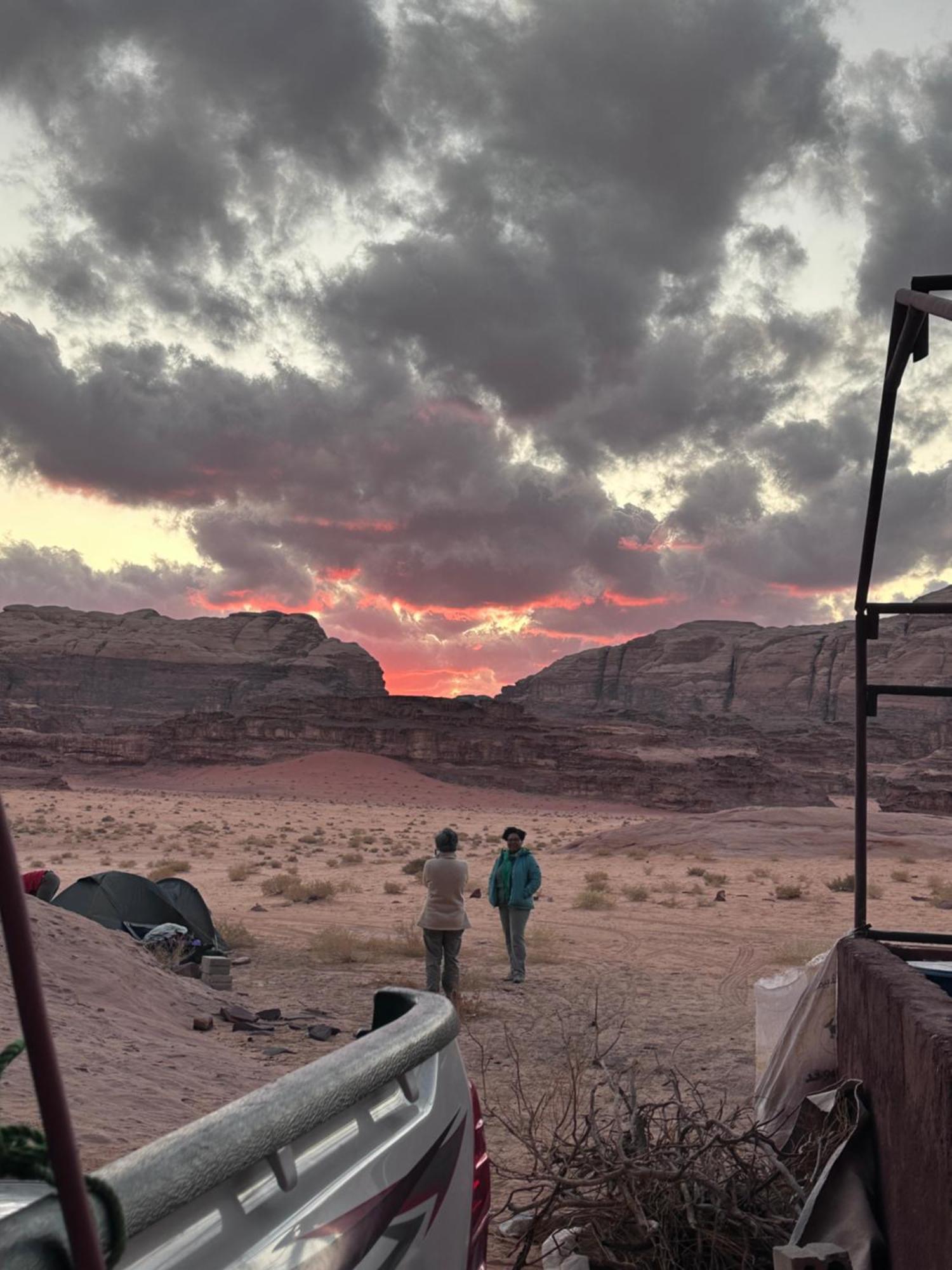 Hotel Bedouin Future Camp Wadi Rum Esterno foto