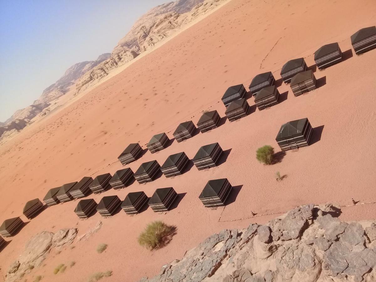 Hotel Bedouin Future Camp Wadi Rum Esterno foto