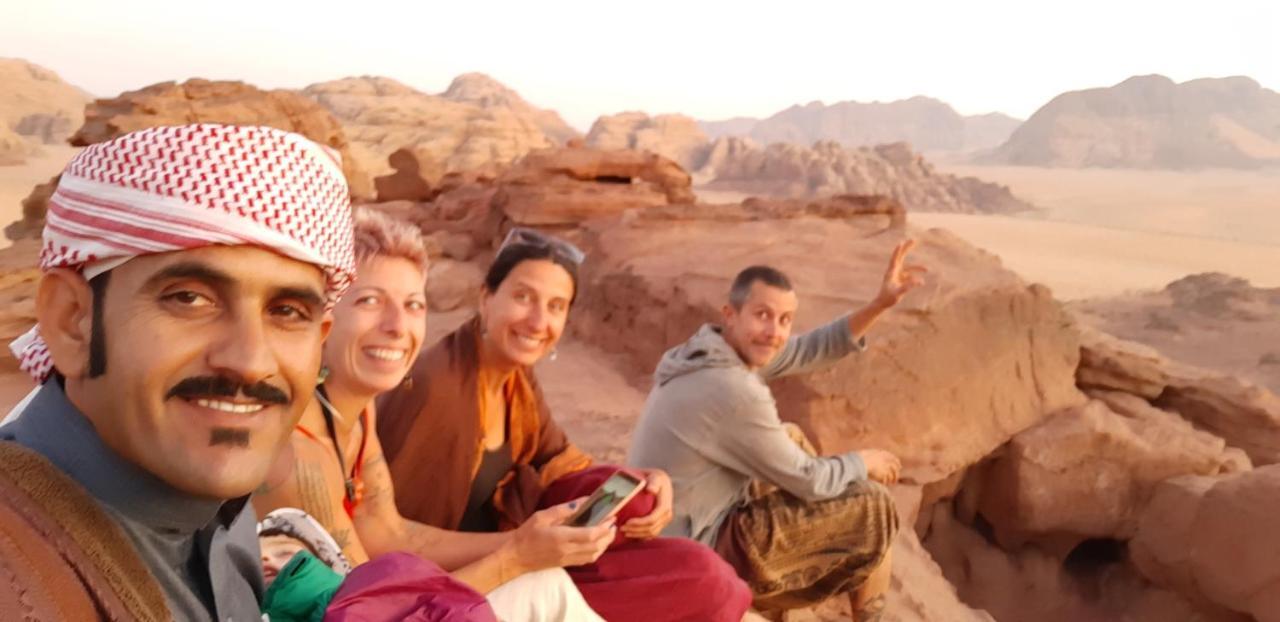 Hotel Bedouin Future Camp Wadi Rum Esterno foto
